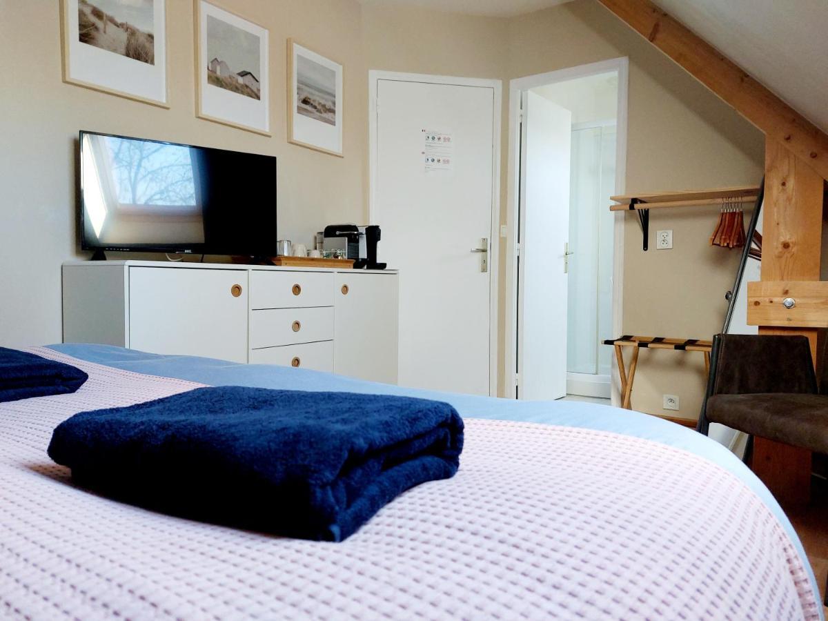 Chambres D'Hotes Chez L'Habitant - Bed& Breakfast Homestay Huisnes-sur-Mer Dış mekan fotoğraf